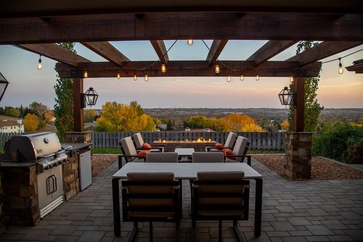 Pergola with fire pit, lights and outdoor kitchen
